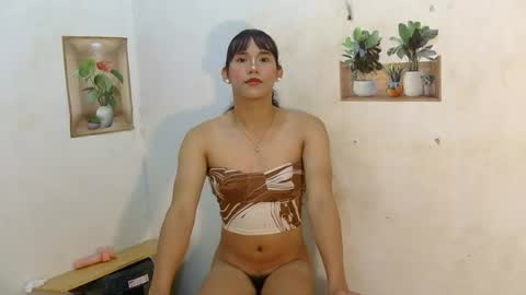 Snapshot of dy_namite chatting on July 2026 06:01:02 PM dy_namite online show from July 2026 06:01:02 PM