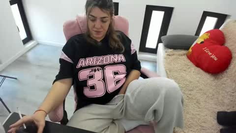 dayana online show from March 2026 05:12:02 AM