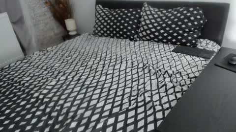 Dyanne online show from March 2026 02:23:02 PM