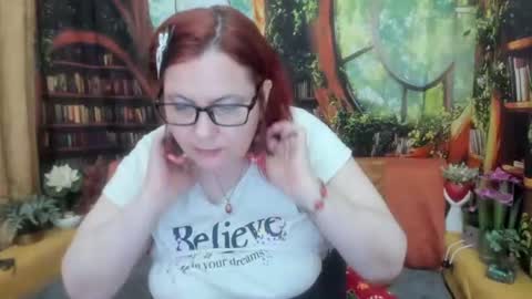 Dyanne online show from July 2026 10:01:01 PM