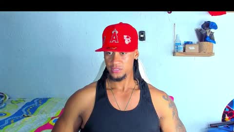 Snapshot of dylan_jake1 chatting on January 2026 12:13:01 AM Dylan online show from January 2026 12:13:01 AM