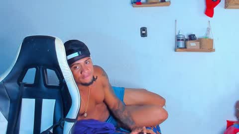 Snapshot of dylan_jake1 chatting on February 2026 02:27:02 PM Dylan online show from February 2026 02:27:02 PM