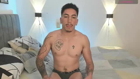 Snapshot of dylan_spencer chatting on December 2024 09:12:01 PM Bryan model independient online show from December 2024 09:12:01 PM