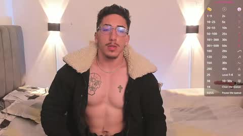 Snapshot of dylan_spencer chatting on December 2024 11:05:02 PM Bryan model independient online show from December 2024 11:05:02 PM