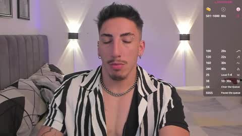 Snapshot of dylan_spencer chatting on January 2025 07:23:02 PM Bryan model independient online show from January 2025 07:23:02 PM