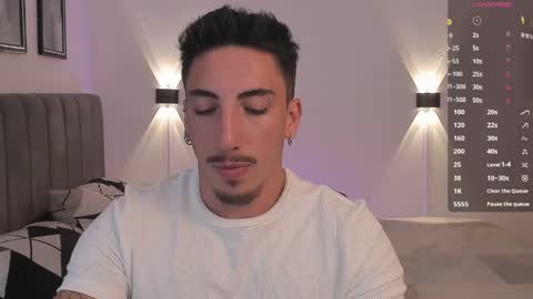 Snapshot of dylan_spencer chatting on January 2025 07:31:02 PM Bryan model independient online show from January 2025 07:31:02 PM