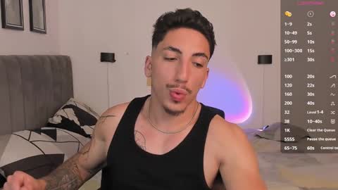 Snapshot of dylan_spencer chatting on February 2025 01:15:01 AM Bryan model independient online show from February 2025 01:15:01 AM