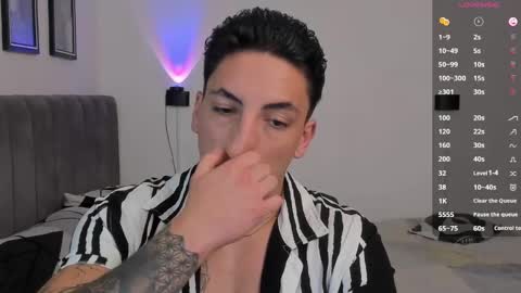 Snapshot of dylan_spencer chatting on February 2025 09:09:01 PM Bryan model independient online show from February 2025 09:09:01 PM