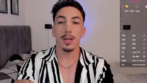 Snapshot of dylan_spencer chatting on February 2025 07:16:01 PM Bryan model independient online show from February 2025 07:16:01 PM