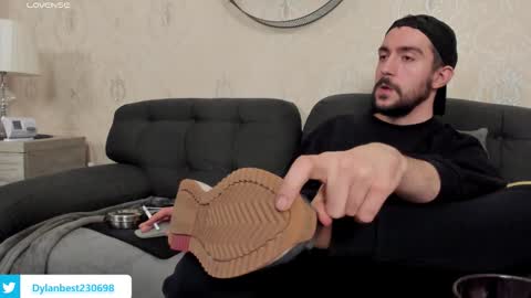 Dylan online show from February 2026 10:59:02 PM