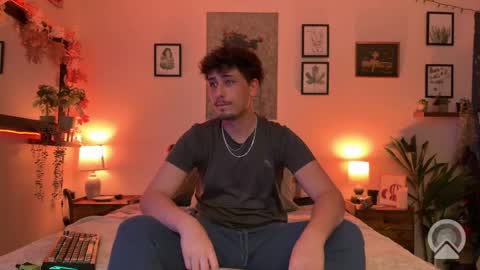 Dylan Daniel 7.8 online show from May 2026 01:55:01 AM