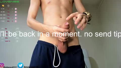 Snapshot of dylanscott_106 chatting on December 2024 09:37:01 PM dylanscott_106 online show from December 2024 09:37:01 PM