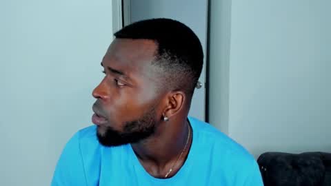 Dylan Taylor online show from September 2025 03:33:02 AM