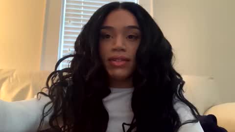 Dynasty online show from December 2024 08:07:01 PM