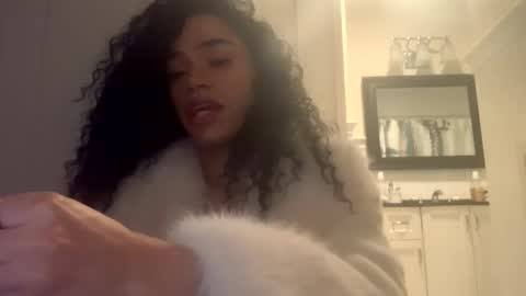 Dynasty online show from January 2025 11:10:02 PM