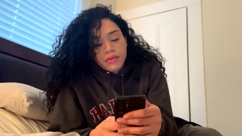 Dynasty online show from February 2025 09:06:01 PM