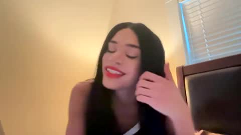 Dynasty online show from September 2025 10:01:02 PM