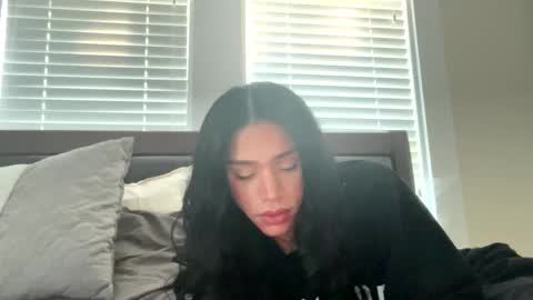 Dynasty online show from October 2025 08:07:01 PM