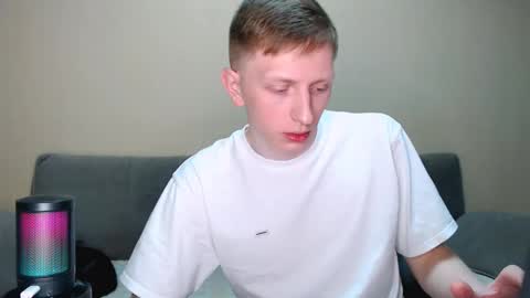 Julia and Dima online show from March 2026 09:11:01 PM