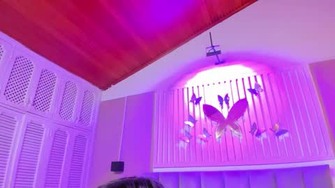 Juana online show from October 2025 11:22:01 AM