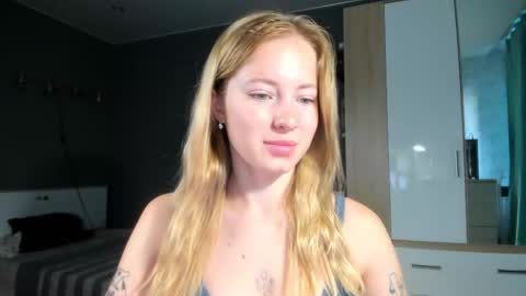 fansly - yourbestbaby online show from September 2025 04:01:02 AM