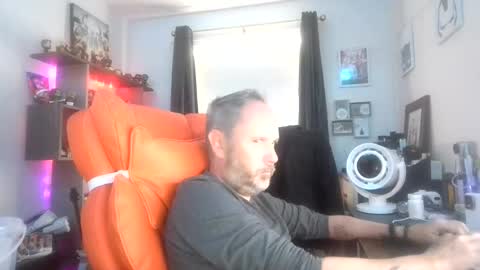 Snapshot of eastmidssoul chatting on July 2026 09:18:01 AM eastmidssoul online show from July 2026 09:18:01 AM