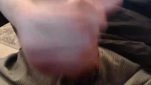 eat_a_peach2 online show from April 2026 10:42:02 AM