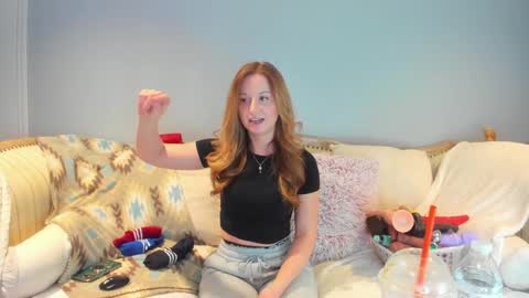 Snapshot of eatmygingersnapps chatting on January 2026 03:36:02 PM Allison online show from January 2026 03:36:02 PM