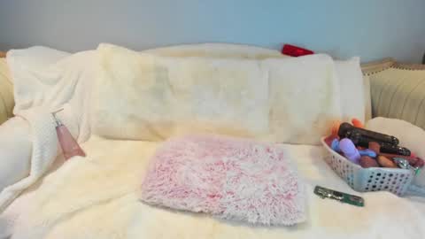 Snapshot of eatmygingersnapps chatting on January 2026 03:50:01 PM Allison online show from January 2026 03:50:01 PM