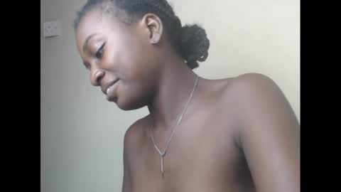 eatuupx online show from December 2024 06:04:02 PM