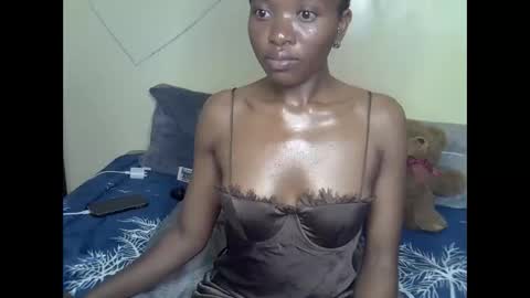 Snapshot of eboniana chatting on February 2025 01:30:01 PM eboniana online show from February 2025 01:30:01 PM