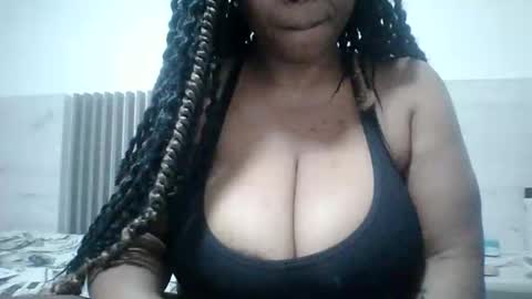 ebonny258729 online show from May 2026 05:41:02 PM