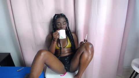 Snapshot of ebony_baby1 chatting on January 2025 03:59:01 AM Baby online show from January 2025 03:59:01 AM