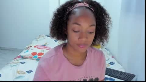 Snapshot of ebony_banks chatting on June 2026 03:04:02 AM Liz online show from June 2026 03:04:02 AM