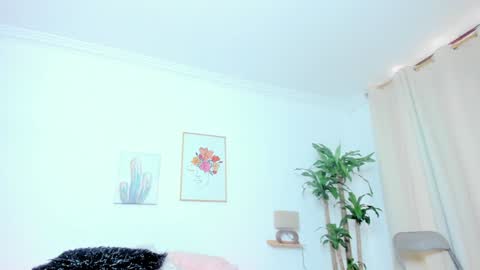 ebony_cute9 online show from January 2025 08:18:02 PM