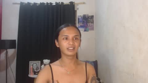 Snapshot of ebony_enchantress chatting on February 2025 08:44:01 PM BEA DONT FORGET TO FOLLOW ME online show from February 2025 08:44:01 PM