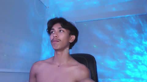 ebony_fuckboy online show from October 2025 05:01:01 PM