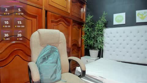 ebony_katterin online show from October 2025 11:17:01 AM