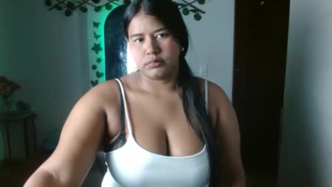 ebony_luna1 online show from April 2026 01:03:02 PM
