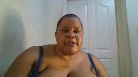 ebony_magixs online show from September 2025 01:02:02 PM