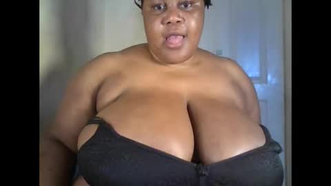 ebony_magixs online show from October 2025 08:14:01 AM