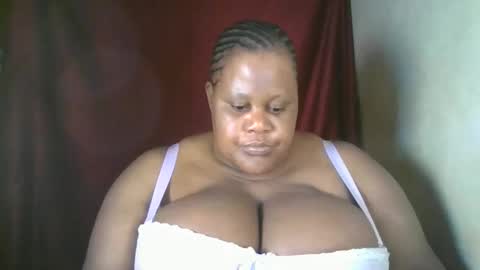 ebony_magixs online show from December 2025 08:25:01 PM