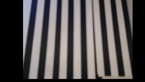 Snapshot of ebony_petitequeen chatting on October 2025 02:14:01 PM Ella online show from October 2025 02:14:01 PM