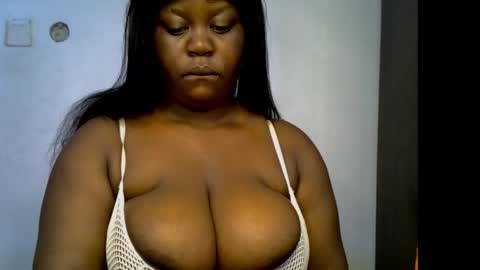 Snapshot of ebony_plumx12 chatting on January 2026 07:56:02 AM Prisy online show from January 2026 07:56:02 AM