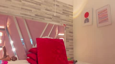 Snapshot of ebony_priincess chatting on October 2025 02:13:01 AM Valery online show from October 2025 02:13:01 AM