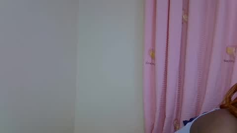 Snapshot of ebony_rubie chatting on January 2026 08:34:01 PM ebony_rubie online show from January 2026 08:34:01 PM