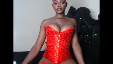 Snapshot of ebony_smut chatting on February 2026 08:27:02 PM Ebony Smut online show from February 2026 08:27:02 PM