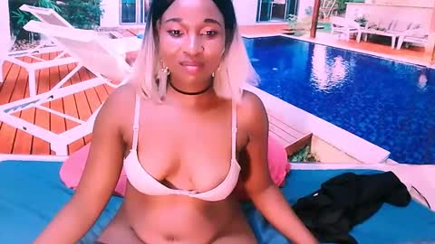 Snapshot of ebonyblisss chatting on February 2025 12:27:01 PM Tamia online show from February 2025 12:27:01 PM