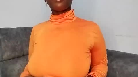 Ebony Melanie online show from February 2025 10:32:02 PM