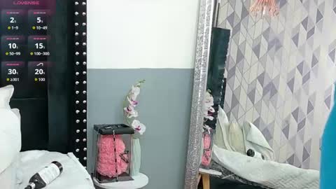 ebonycoworker online show from May 2026 06:09:01 PM